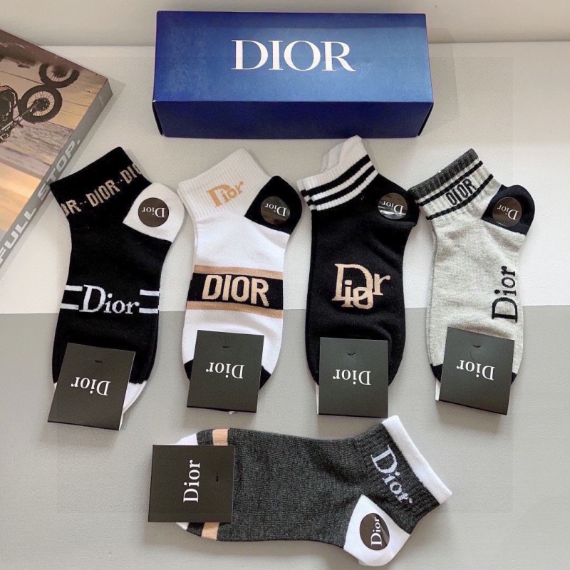 DIOR